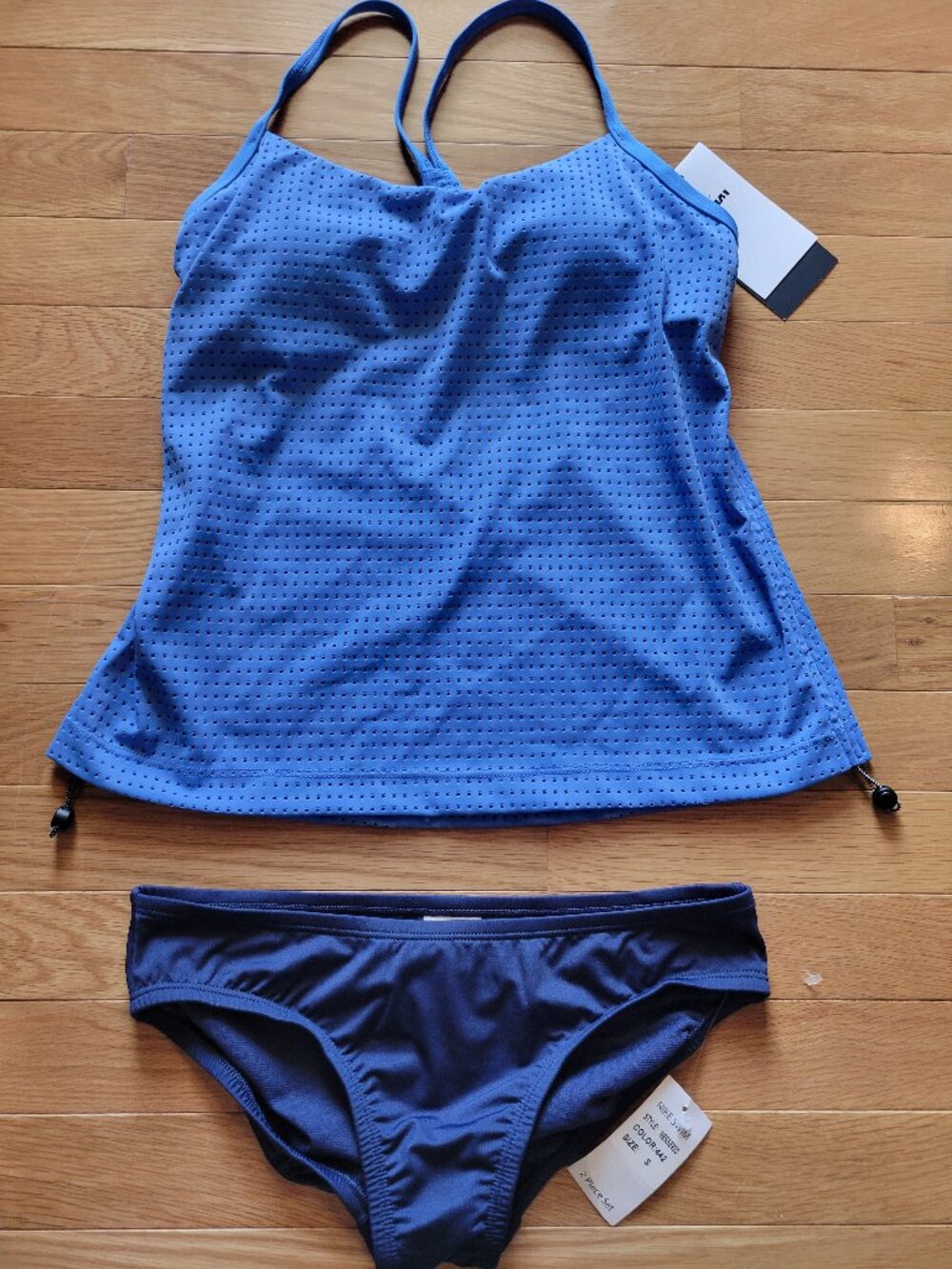 Nwt Nike Swim set size women's small